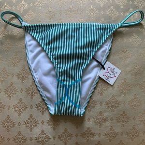 Peek & Beau Bikini Bottoms- NWT- Size 6
